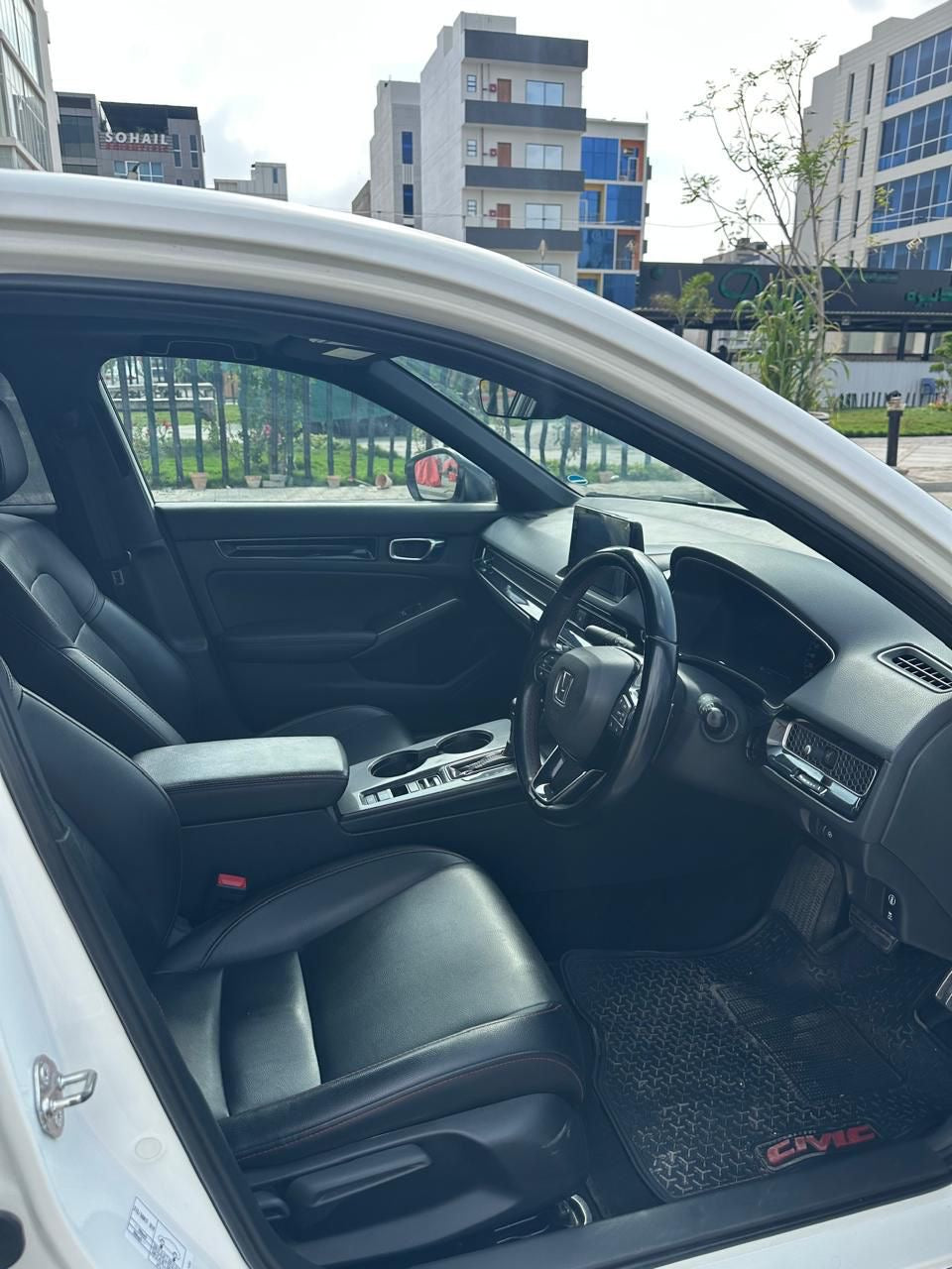 HONDA CIVIC RS
2022 MODEL